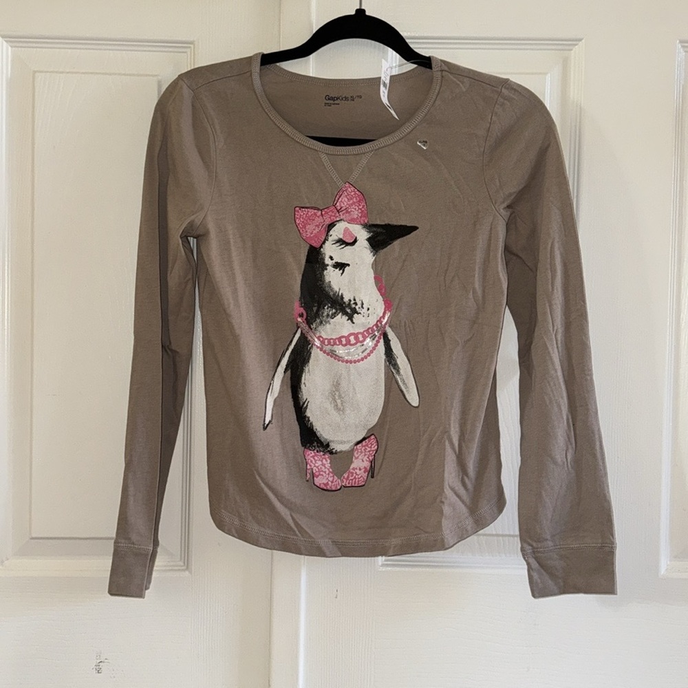 BNWT Old Navy Tan Beige Penguin Long Sleeve Top